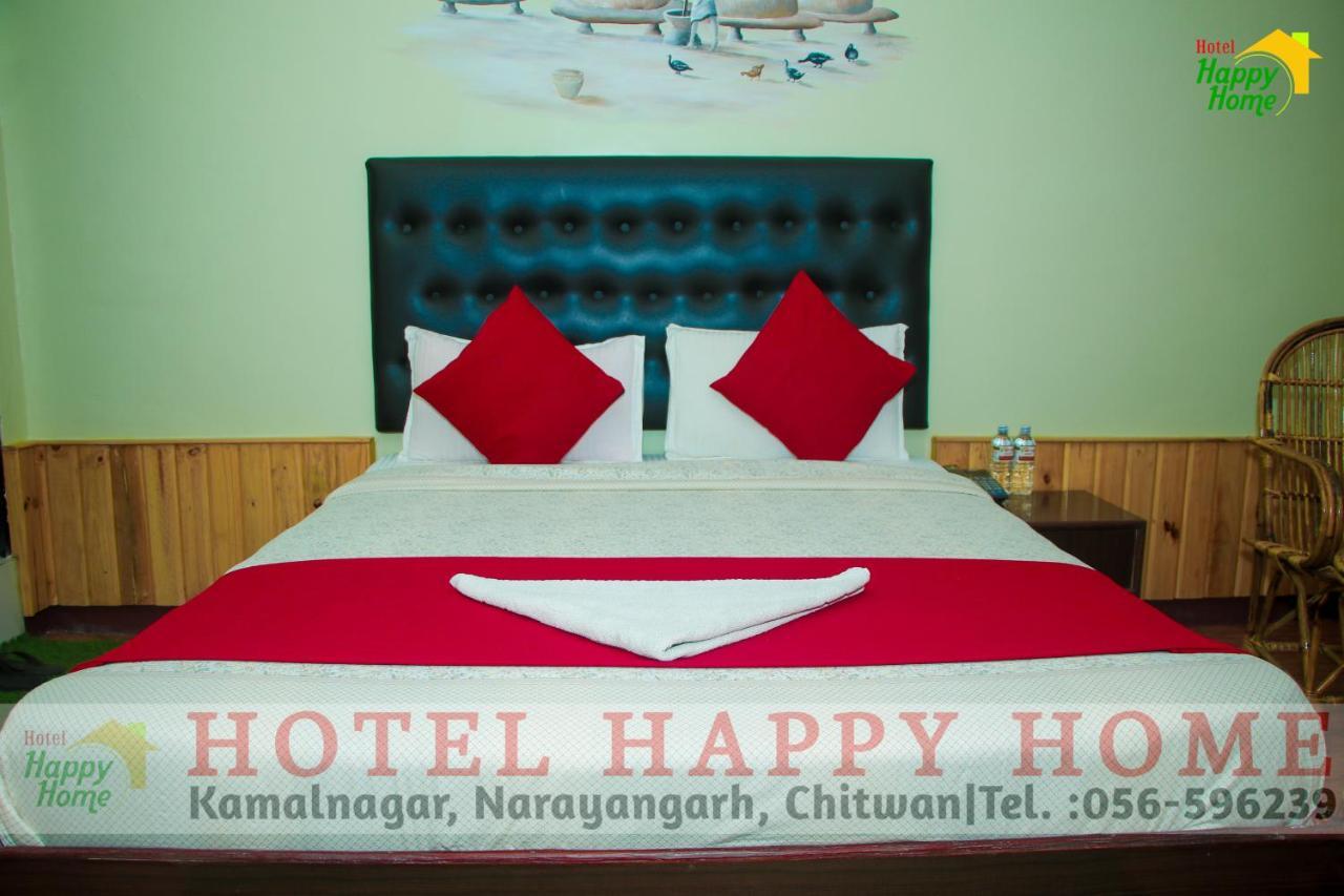 Hotel Happy Home Читван Экстерьер фото